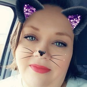 Meet your Posher, Gena